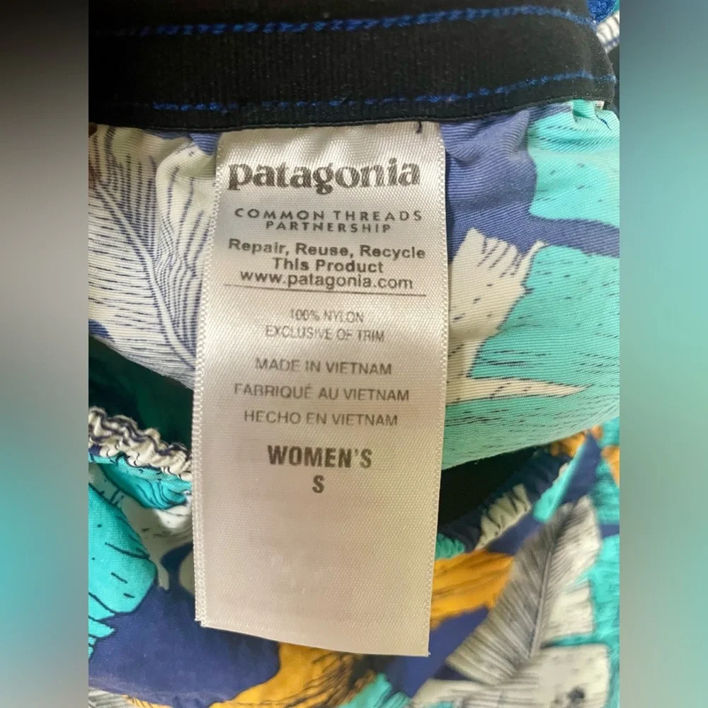 Patagonia Shorts Women's Size Small Nylon Floral Elastic Waist Gorpcore Outdoors - Picture 10 of 13